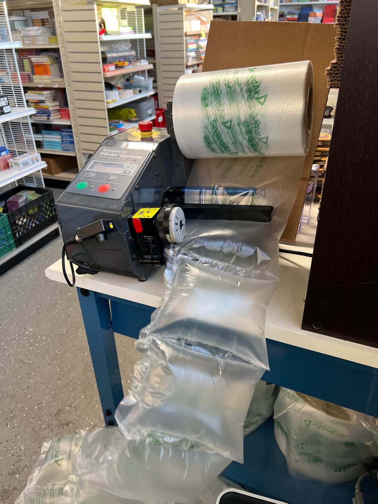 Sealed Air Fill-Air Cyclone Inflatable Packaging System - (used, very good condition)