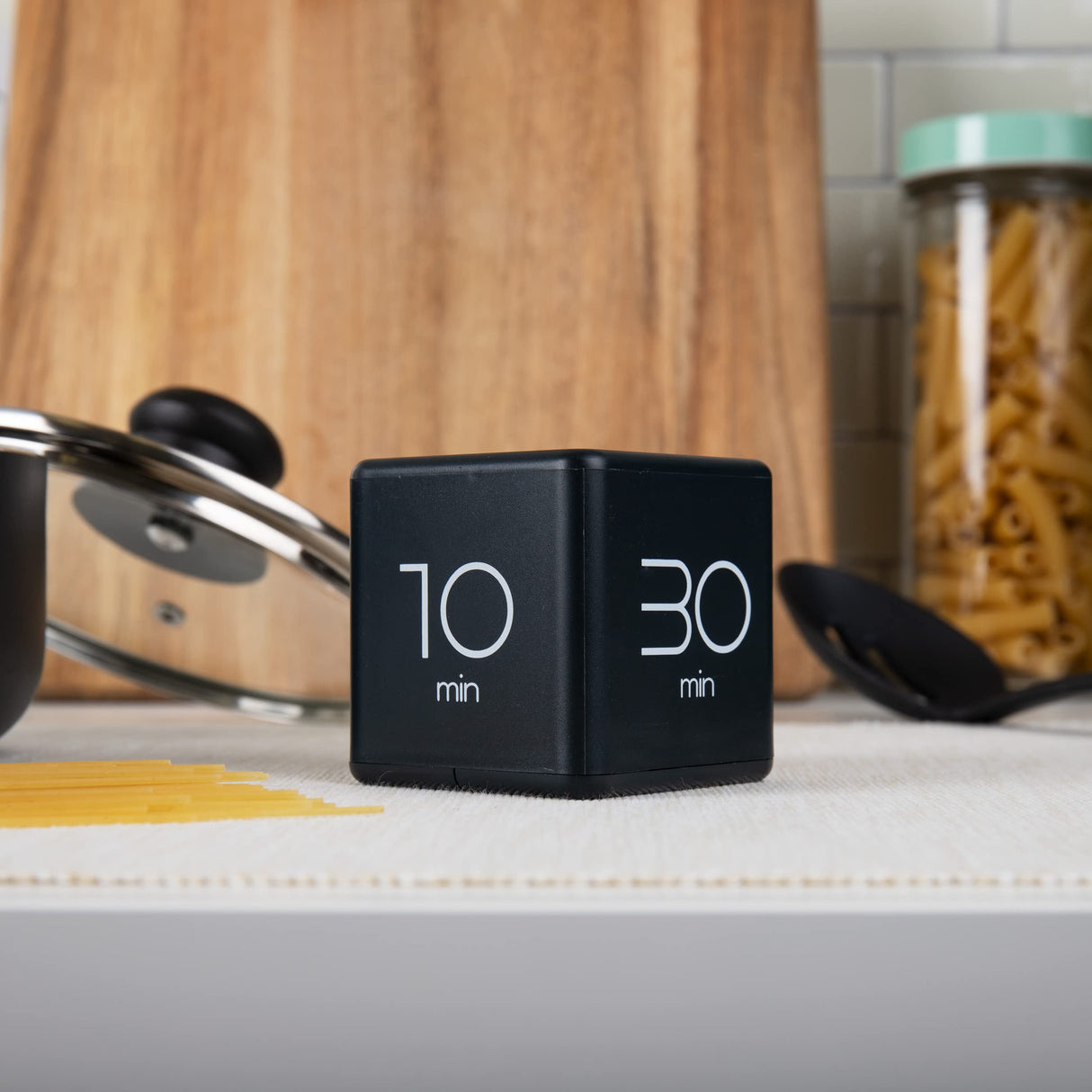 Mind Reader Productivity Timer Cube - Black (10, 30, 50, 60 minute settings).