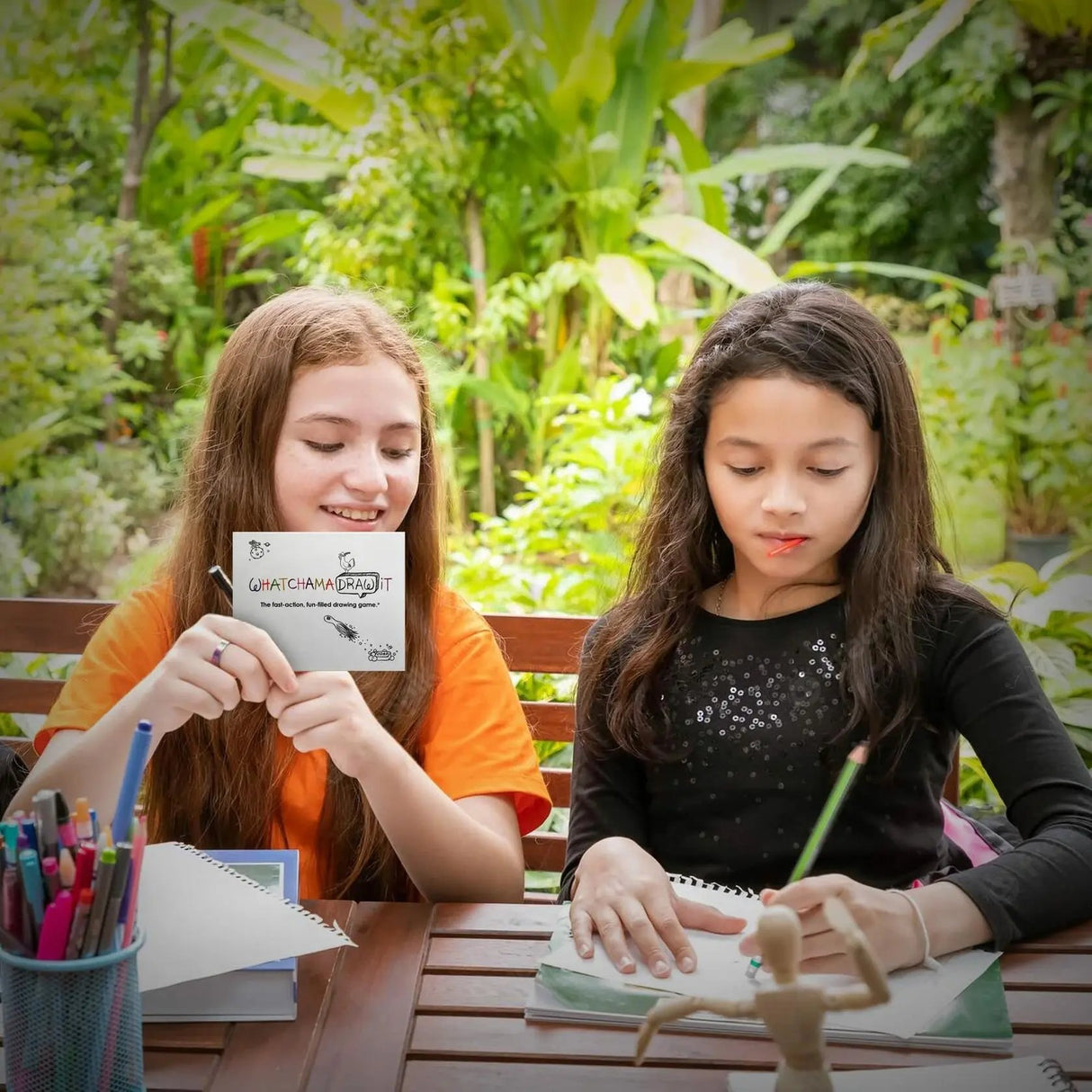 The Imagineering Company WatchamaDrawit Fast Action Drawing Game with Wildly Creative Challenges - A Family Board Game for Kids and Adults - Let The Family Game Night Fun Go Crazy 